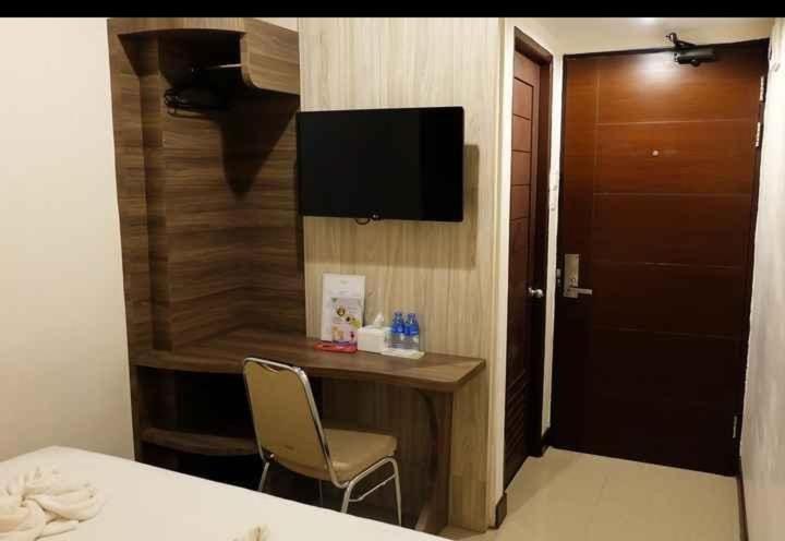 Hotel My Home Sintang Ngoại thất bức ảnh